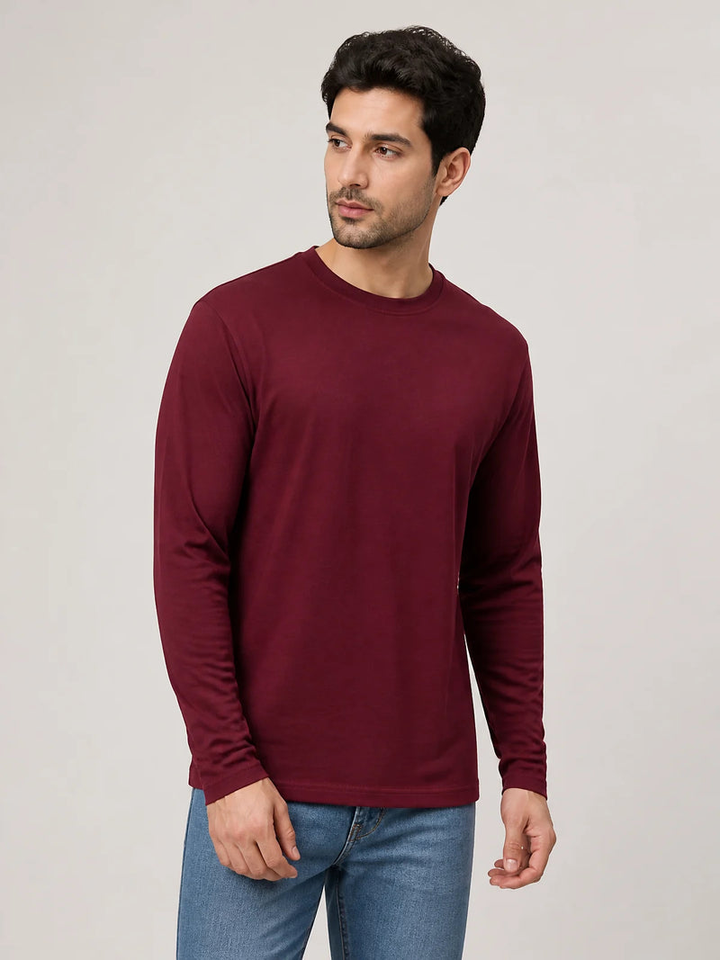 model maroon